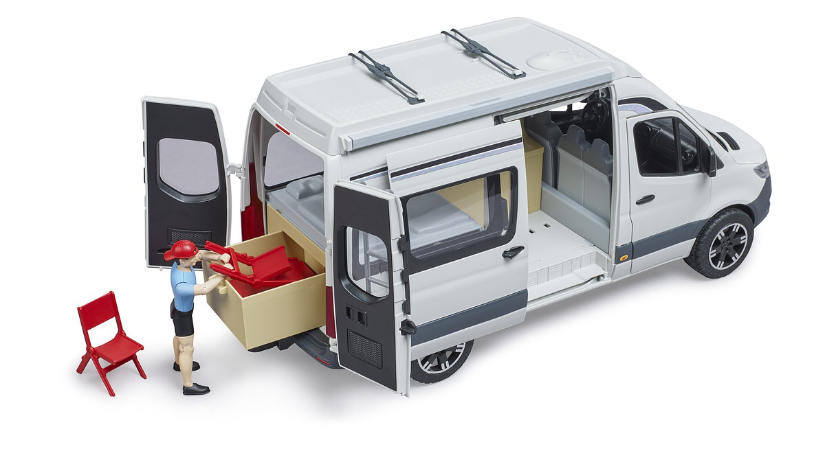 Bruder MB Sprinter Camper with Driver 02672